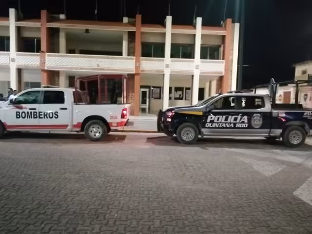 Autoridades de diversas dependencias acudieron al municipio de Felipe Carrillo Puerto para realizar la evacuación por 'Grace'