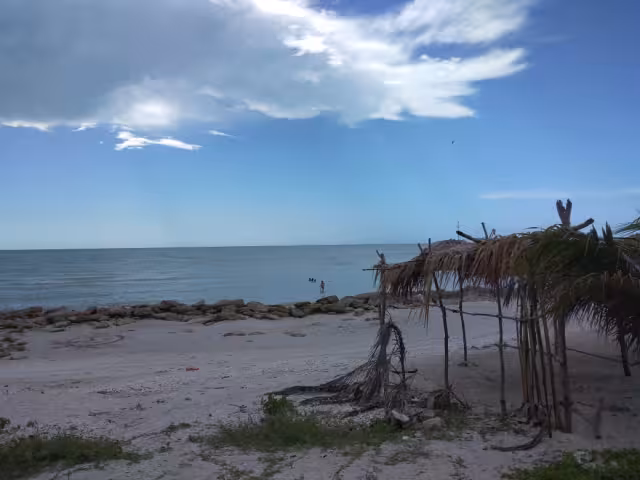 Sabancuy es una de las playas que no rebasan los 200 nmp/100 ml de agua de mar