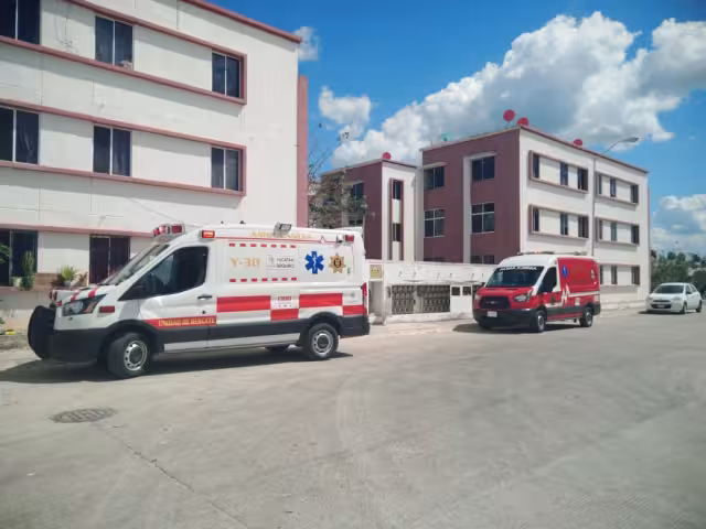La mujer fue trasladada al hospital