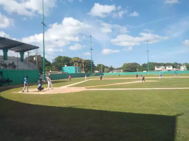 Celebran partido de beisbol infantil – juvenil en Sabancuy