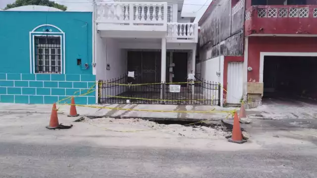 El túnel estaba hecho de triplay, y fue ahí donde se encontró un cadáver. Foto: Julio Jiménez Mendoza