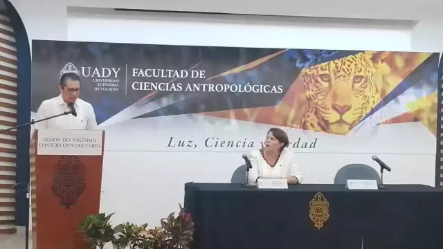 El acto se llevó al cabo en el campus de Ciencias Sociales con la presencia de autoridades universitarias e invitados especiales