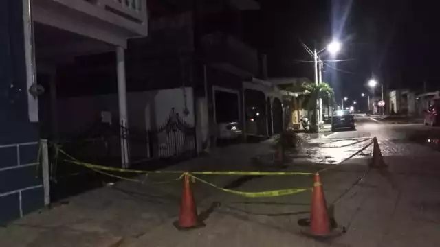 En el lugar sólo quedaron las cintas que aseguraban el predio Foto: Por Esto!