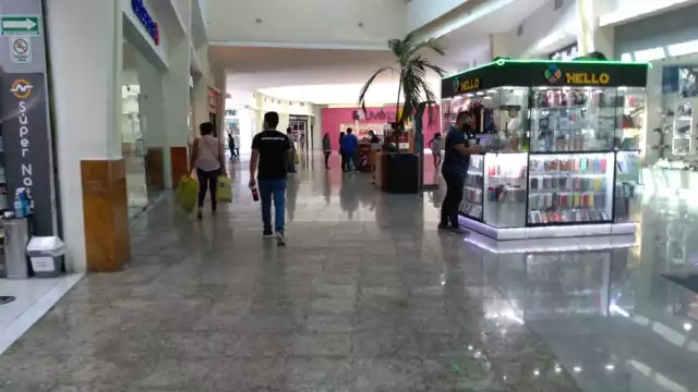 Las medidas de higiene se reforzaron a través del personal de vigilancia de la plaza