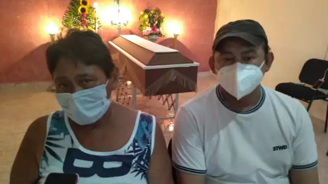 Desde el velorio del joven violado por policías de Mérida, los familiares del occiso relatan los detalles de la negligencia médica del caso