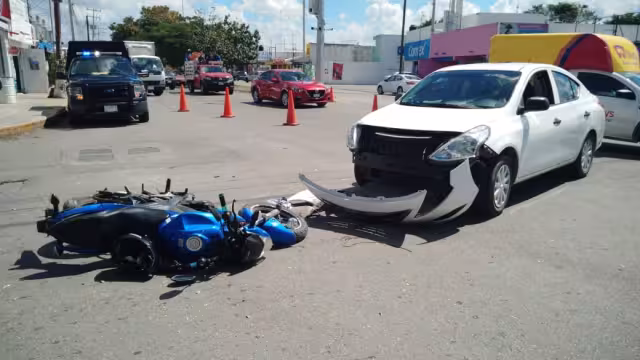 El motociclista fue impactado en la colonia Amalia Solorzano