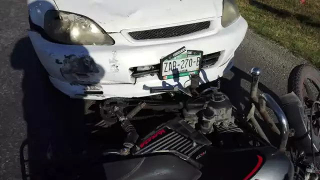 El accidente generó tráfico vehicular sobre la avenida principal