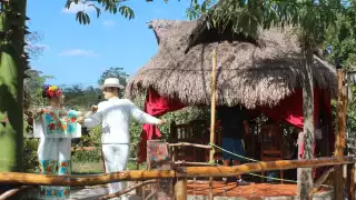 No podían faltar las figuras de una pareja de jaraneros, que también es lo que distingue a Yucatán