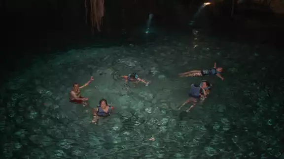 Los cenotes de la Península de Yucatán son los principales atractivos turísticos Los cenotes de la Península de Yucatán son los principales atractivos turísticos