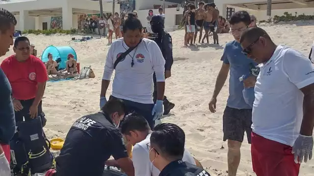 Al lugar llegaron los paramédicos de la empresa Life