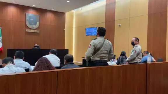 Los presuntos feminicidas no emitieron ningún comentario durante su audiencia de acusación Los presuntos feminicidas no emitieron ningún comentario durante su audiencia de acusación