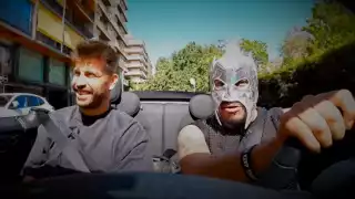 En su viaje habló de su paso por el futbol y también de Shakira