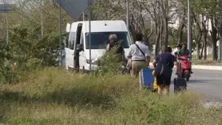 Los turistas prefieren salir a la vía pública para ahorrar dinero