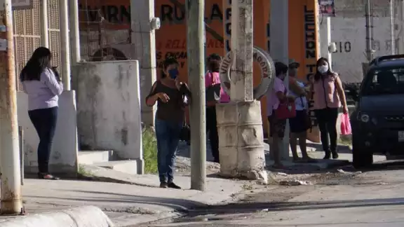 "Un día sin mujeres" busca evidenciar que día con día hay mujeres que pierden la vida por diversas causas, sin que las administraciones gubernamentales hagan algo al respecto "Un día sin mujeres" busca evidenciar que día con día hay mujeres que pierden la vida por diversas causas, sin que las administraciones gubernamentales hagan algo al respecto