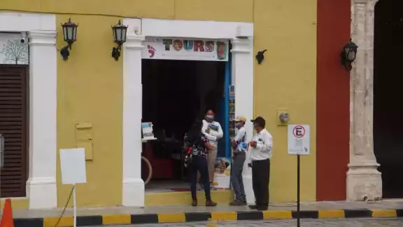 Las agencias temen que si cierran no puedan volver a abrir sus puertas Las agencias temen que si cierran no puedan volver a abrir sus puertas
