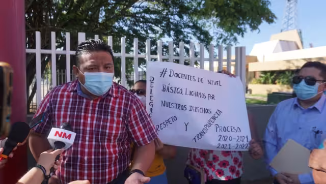 Son 103 maestros en la espera de una plaza y aseguran no se están asignando en su totalidad