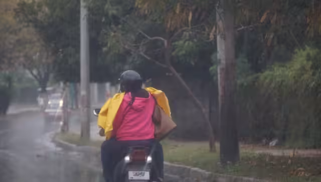 Se esperan cielos cubiertos y medio nublados este día