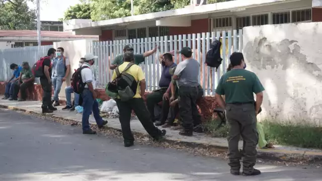 También denunciaron la entrega de equipo de mala calidad, lo que pone en riesgo su vida. Foto: Lucio Blanco