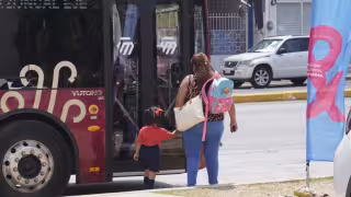 Cierre adelantado del ciclo escolar divide opiniones entre padres de familia de Campeche