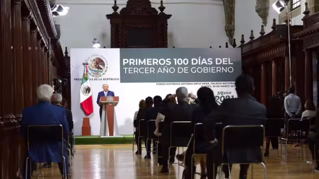 AMLO reconoce alza en feminicidio y extorsión al alza en México