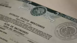 Después de 70 años, hombre recibe su acta de nacimiento durante Audiencia Pública de Cancún   