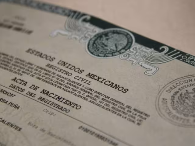 Otros ciudadanos también lograron tramitar su acta