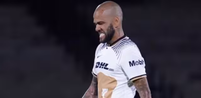 Dani Alves está detenido en Barcelona