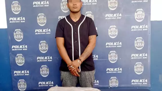 Detienen a un hombre en filtro carretero en Chetumal por portación de drogas