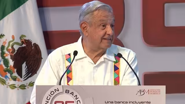 AMLO se presentó en la 85 Convención Bancaria, en Acapulco, Guerrero. Foto: Captura de pantalla