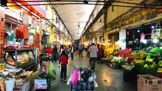 Un incendio se registró este lunes en la Central  de Abastos de la CDMX