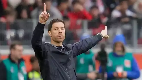 Xabi Alonso Xabi Alonso