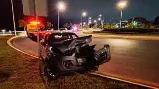 La joven intentó huir del lugar, pero fue detenida por algunas personas que se encontraban en el lugar