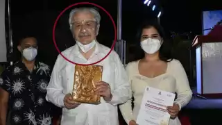 Fue un político priista nacido en Mérida, Yucatán, en 1943