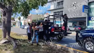 Fueron los policías, los golpearon a los chicos que hacen malabares, acusaron