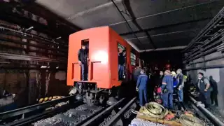 Ingenieros y técnicos del Metro trabajan de forma ininterrumpida para reanudar el servicio de la Línea 3 del Metro de la CDMX