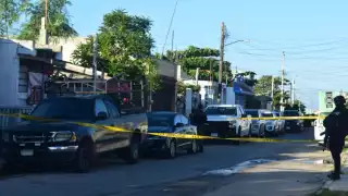 La presencia de soldados en cada costado de la esquina del domicilio impactó a los habitantes