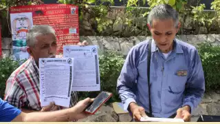 De igual forma, pidió la renuncia del presidente de la Junta de Gobierno y Administración del Congreso Alejandro Gómez Cazarin