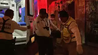 La víctima identificado como A.J.P. de 41 años estuvo suspendido por más de 20 minutos; se mantiene en observación en el Hospital de Especialidades