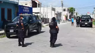 Su hermano lo encontró suspendido en el interior de su habitación