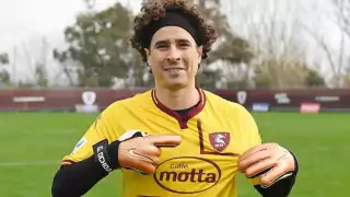 Memo Ochoa ha recibido más de 10 goles en los últimos encuentros del Salernitana