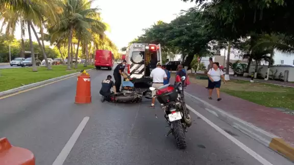El motociclista fue trasladado a un hospital privado para su atención El motociclista fue trasladado a un hospital privado para su atención