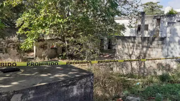 La casa donde fue encontrado está ubicada cerca de una gasolinera, por lo que fue fácil ver el cuerpo La casa donde fue encontrado está ubicada cerca de una gasolinera, por lo que fue fácil ver el cuerpo