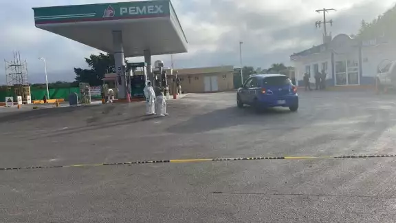 El hecho aconteció en horas de la madrugada, cuando el comandó arribó con armas cortas y largas a la estación El hecho aconteció en horas de la madrugada, cuando el comandó arribó con armas cortas y largas a la estación