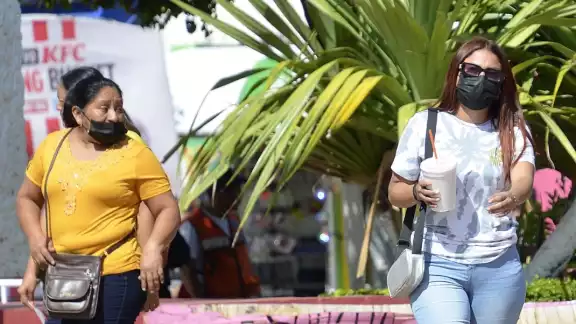 Hay quienes mantienen la costumbre de obedecer a la pareja y dedicarse únicamente al cuidado del hogar y de los hijos