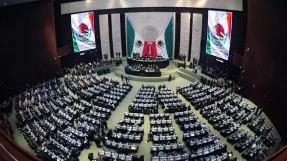 El PEF propuso que Pemex tenga un gasto de 204 mil 485 millones 530 mil 40 pesos (42.7%) El PEF propuso que Pemex tenga un gasto de 204 mil 485 millones 530 mil 40 pesos (42.7%)