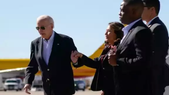 El Presidente de Estados Unidos llega al Paso Texas El Presidente de Estados Unidos llega al Paso Texas