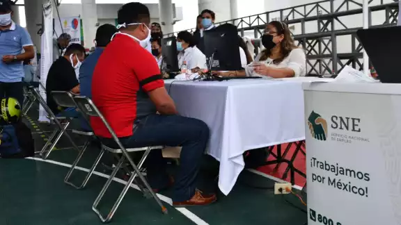 La feria se lleva a cabo en la Unidad Deportiva 20 de noviembre