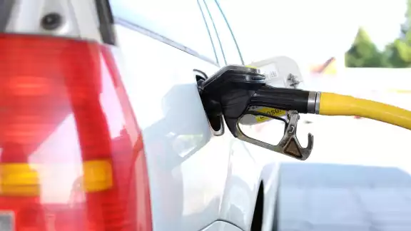 El precio de la gasolina regular en Escárcega alcanza casi los 24 pesos por litro