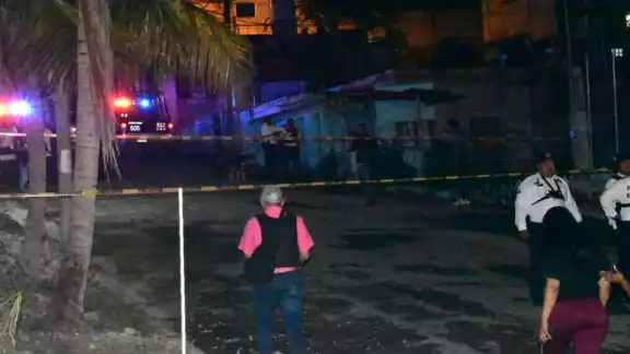 Los hechos ocurrieron cerca de las nueve y media de la noche de este domingo, específicamente en la calle San Diego, de la colonia Tepeyac