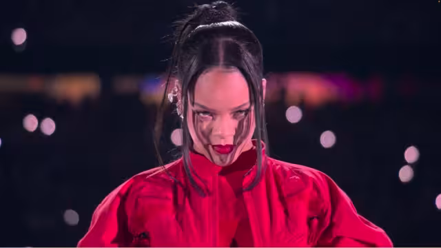 Rihanna fue invitada, luego de estar fuera de los escenario por siete años